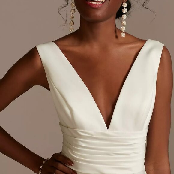 DB Studio White Wedding Dress - Picture 2 of 10